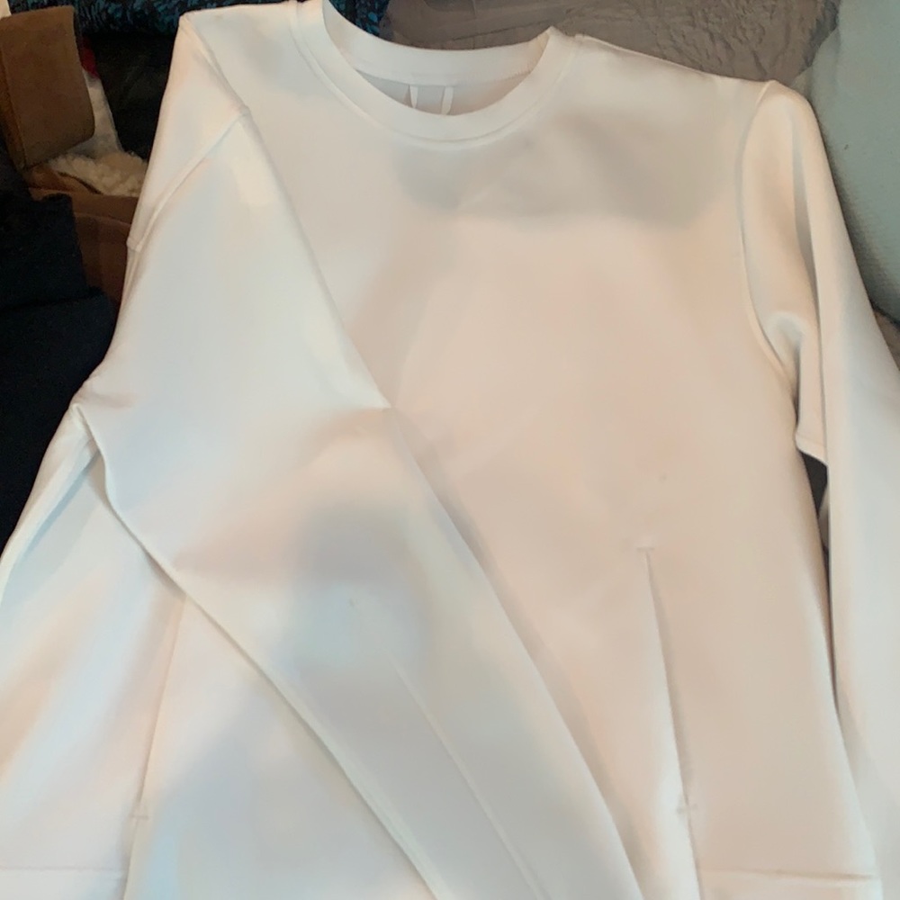 COPY - Lululemon pullover